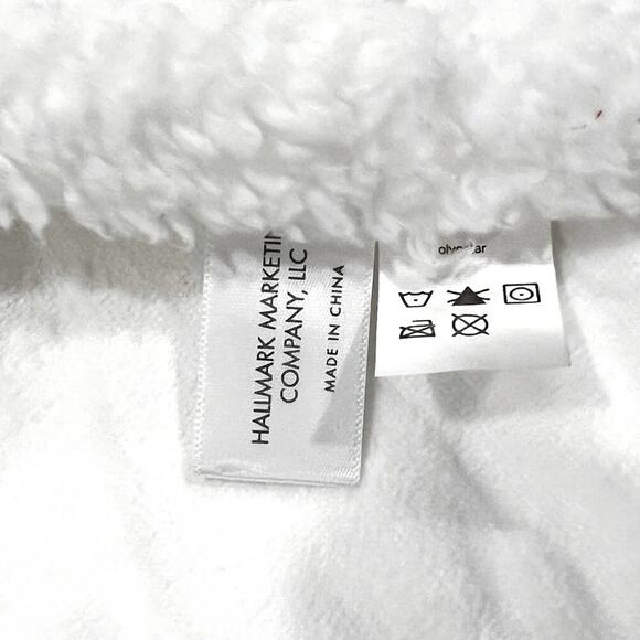 DISNEY HALLMARK PRINCESS THROW BLANKET NWOT - Picture 11 of 11